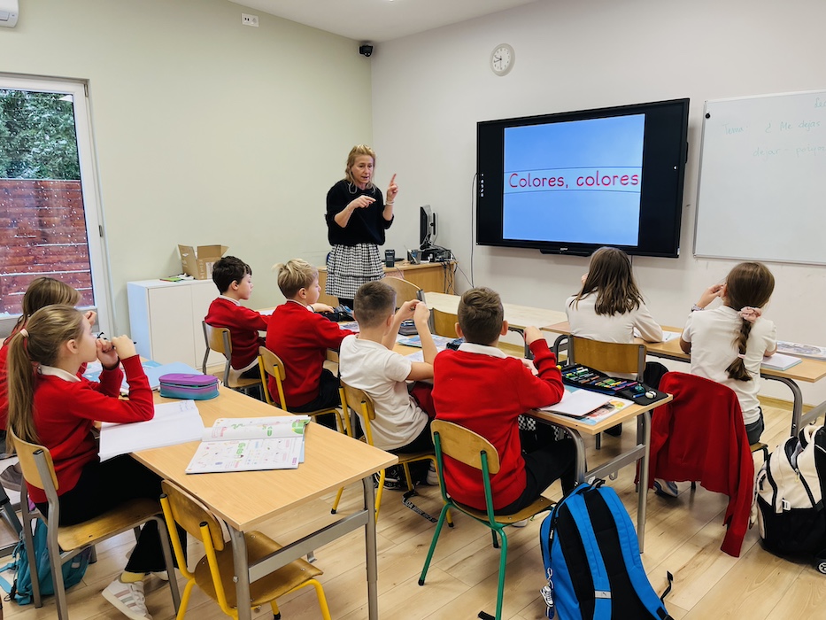 Zdjęcie z galeri 2 - Victoria Center Primary School - Prywatna Szkoła Podstawowa